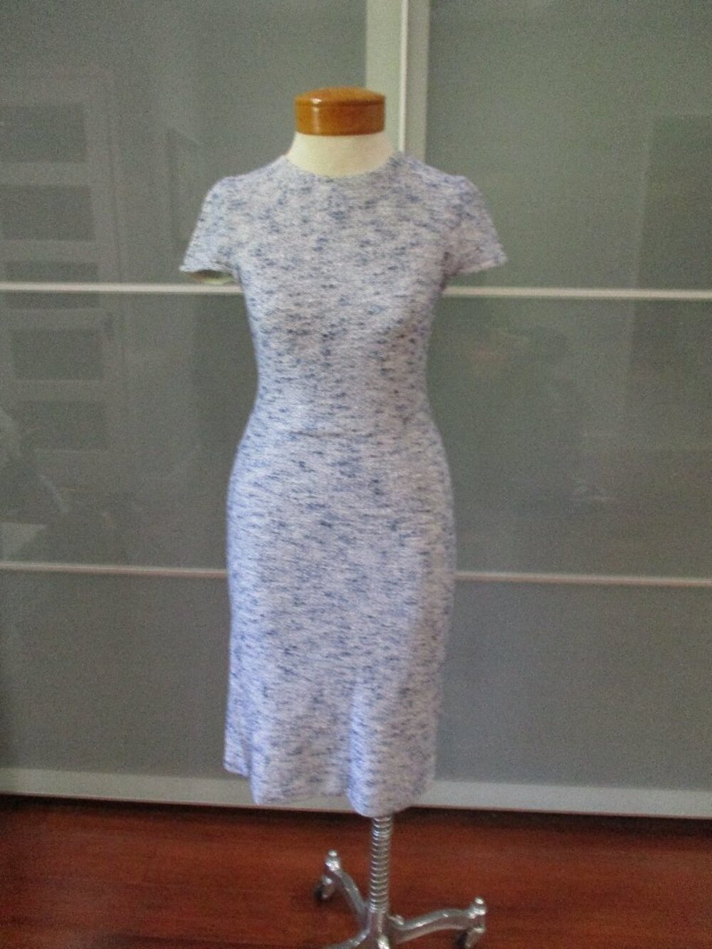 St. John Collection Knit Cap Sleeve Wiggle Midi Dress
